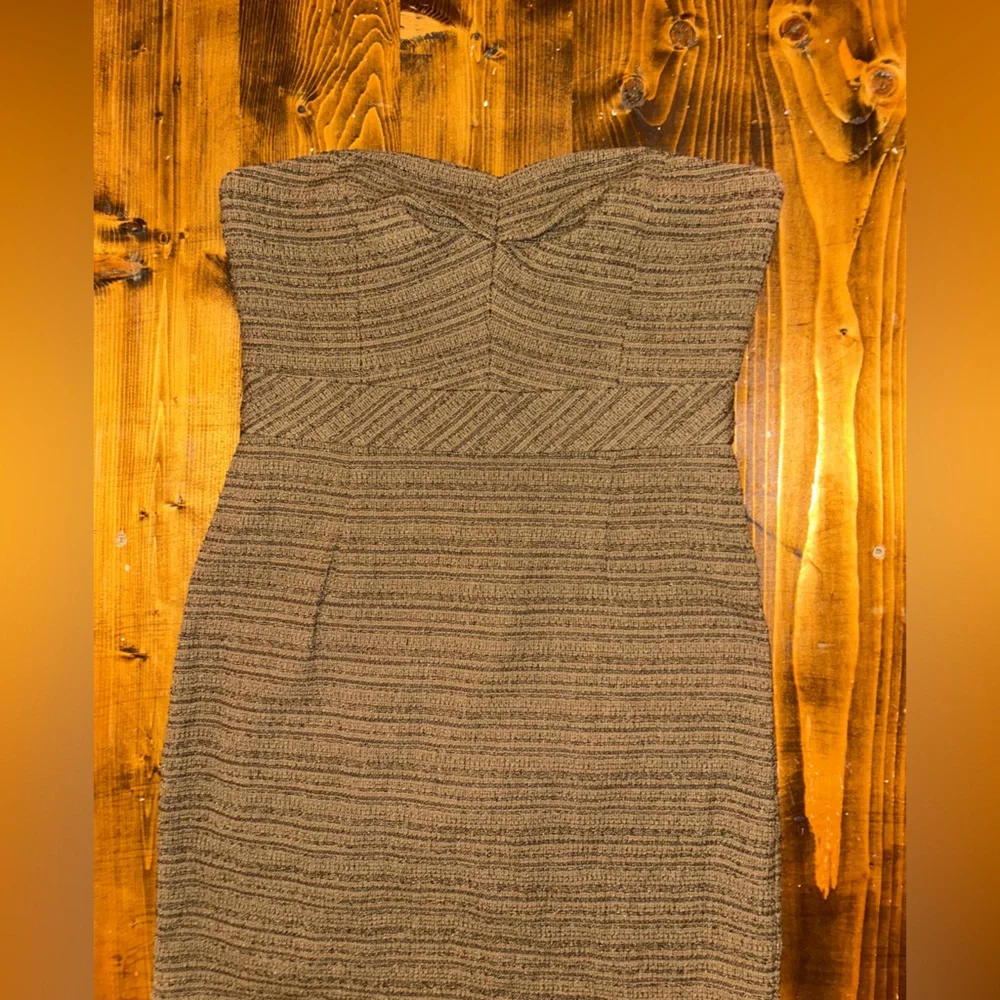Trina Turk Strapless Cocktail Dress - Size 8 - Picture 10 of 16